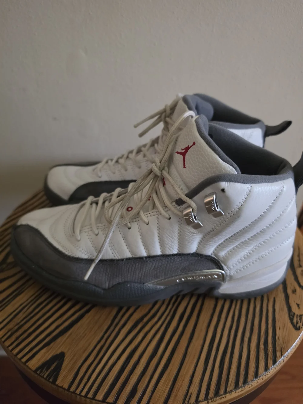 Air Jordan 12 Retro sneakers